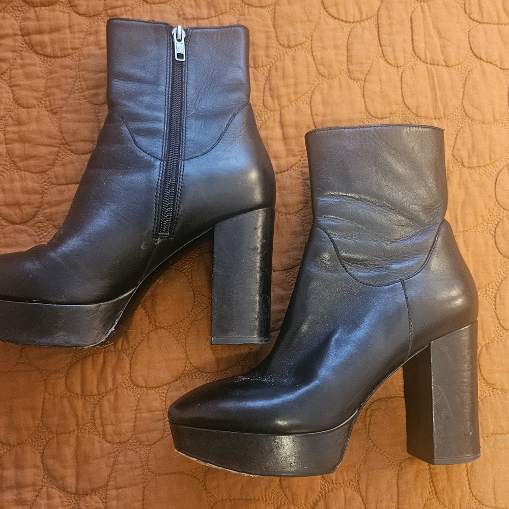 ASH Amazon Leather Platform